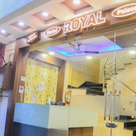 Hotel Royal Palace - 150 Meters From Mahakal Temple Ujjain Buitenkant foto